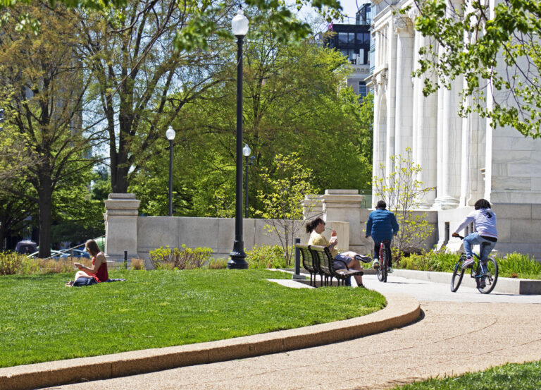 CSG News: It's hot! Check out local ways to build climate-resilient communities